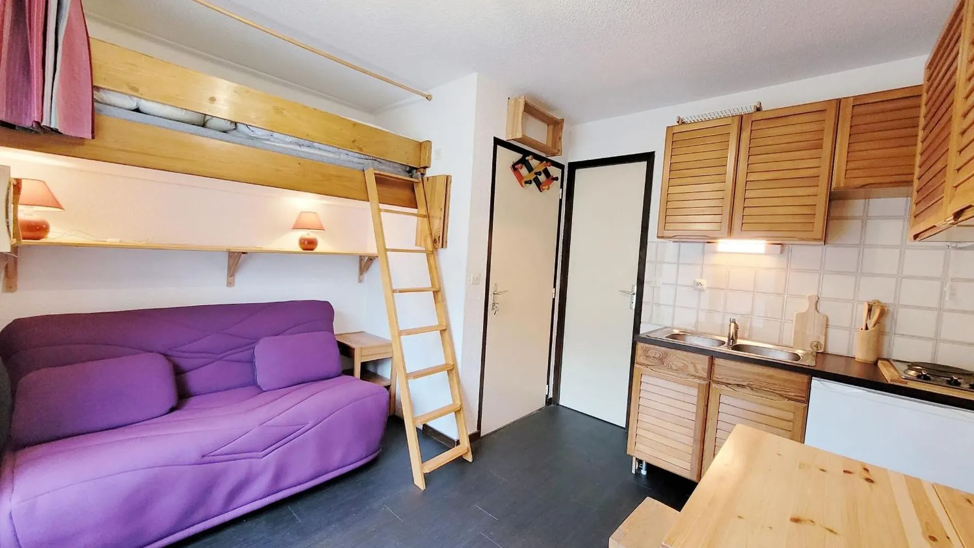 Lovely 16 M Family Studio With Balcony Le Monêtier-les-Bains